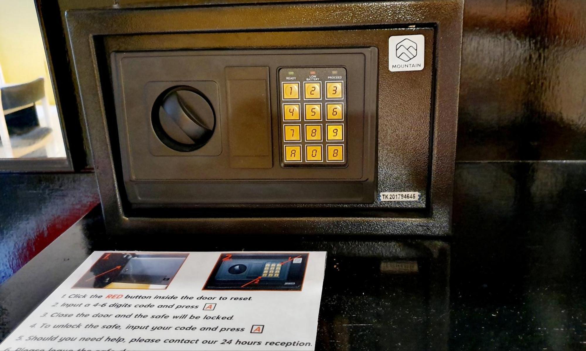 فندق Happio Near Chabad House بانكوك المظهر الخارجي الصورة