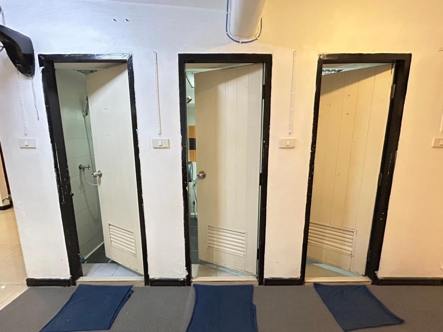 فندق Happio Near Chabad House بانكوك المظهر الخارجي الصورة